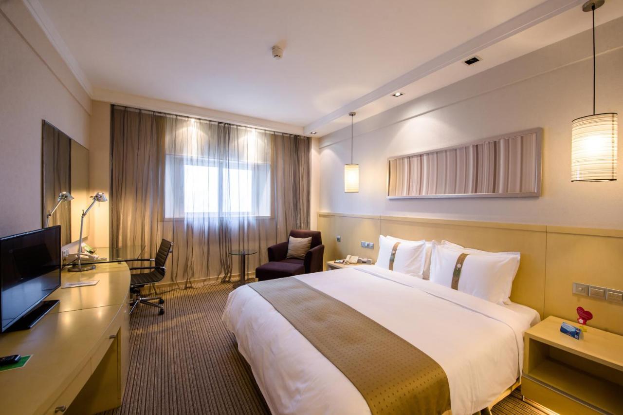 Holiday Inn Downtown Šanghaj Pokoj fotografie